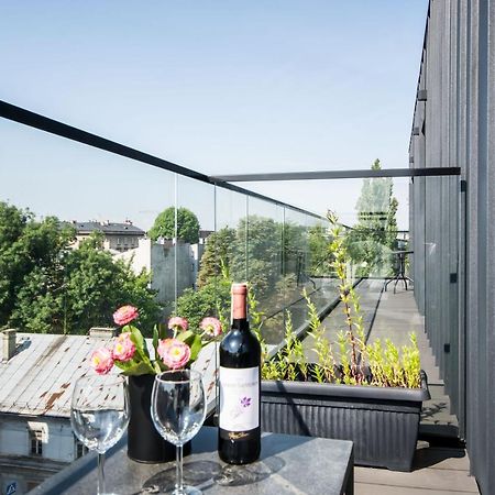 Central Balcony Apartment - Window On Cracow คราคูฟ ภายนอก รูปภาพ